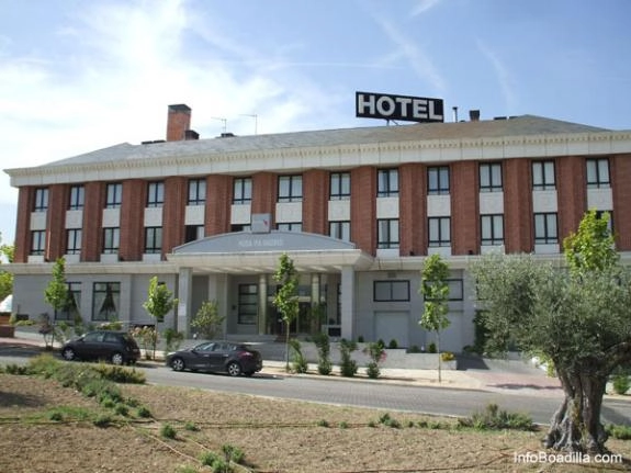 HOTEL TH BOADILLA ***