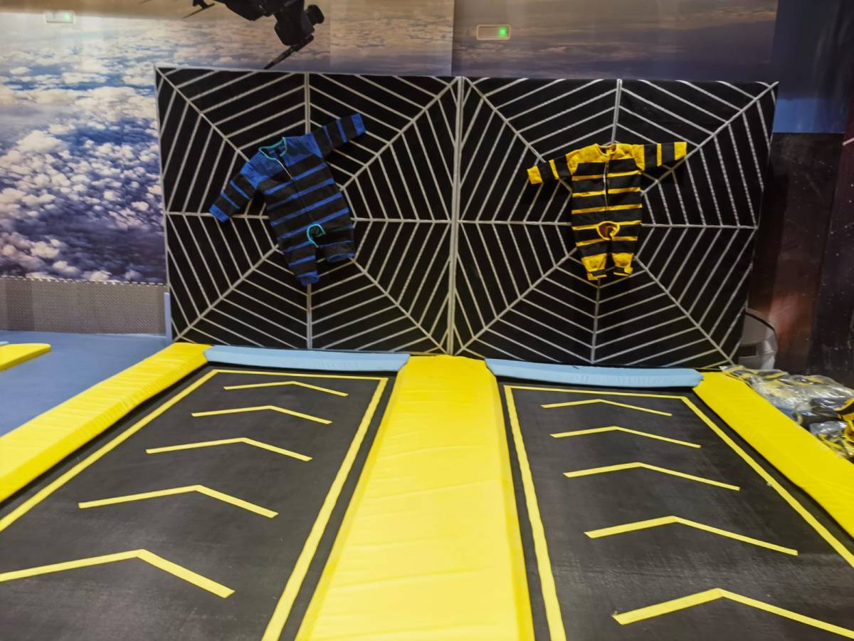 HOP GALAXY - Parque de Bolas - Parques de Bolas en Boadilla del Monte