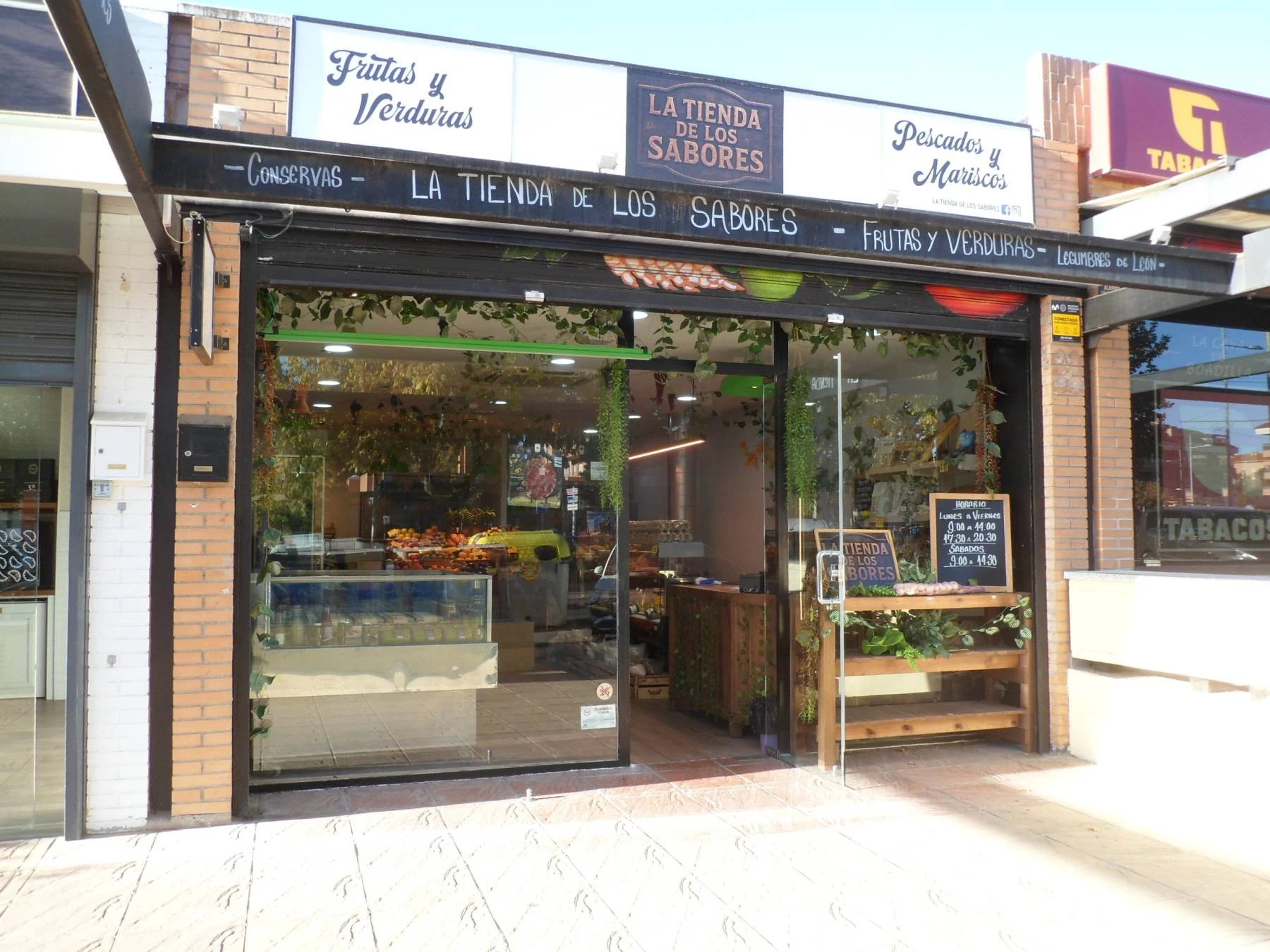 LA TIENDA DE LOS SABORES