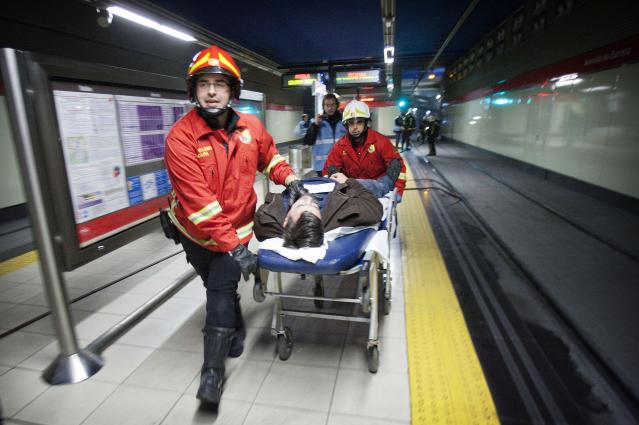 Metro Ligero realiza un simulacro de incendio para medir la eficacia en la coordinación con los equipos de emergencias
