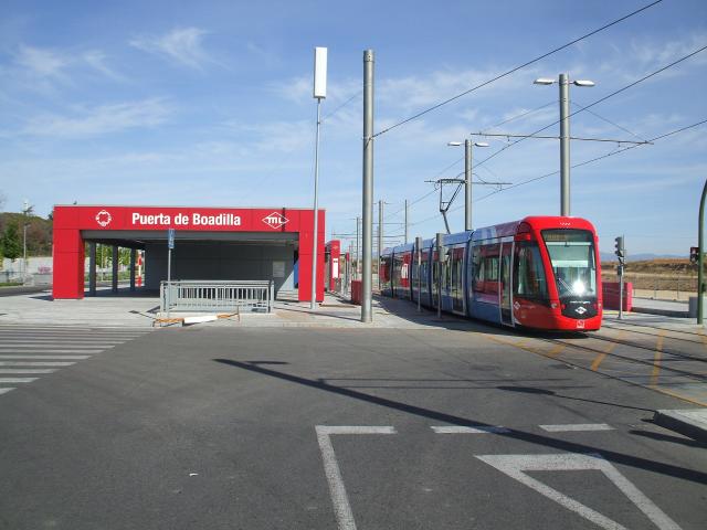 El Servicio Exprés de tren ligero será solo de dos trenes y ahorrará 5  minutos - Noticias en Boadilla del Monte