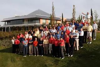 El equipo de Automovilismo, vencedor del XII Masters del Deporte de golf celebrado en Boadilla