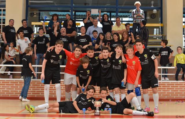 El equipo Infantil de fútbol sala de la UD Las Rozas - Boadilla se proclama  campeón de liga - Noticias en Boadilla del Monte