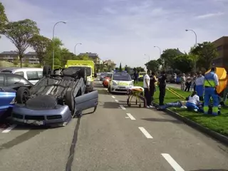 Vuelca un vehículo en Viñas Viejas