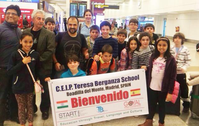 El colegio Teresa Berganza de Boadilla recibe la visita de 40 niños de la India