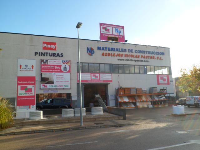 
                                                    Nicolás Pastor, primer distribuidor Ceram Home para Boadilla del Monte