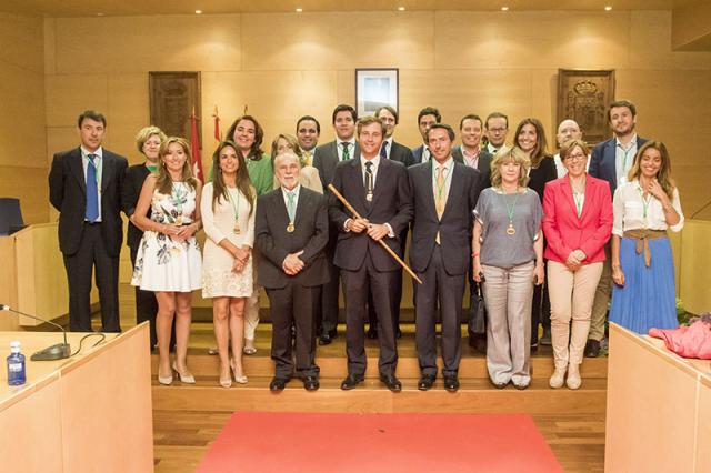 
                                                    Antonio González Terol, investido alcalde de Boadilla del Monte por mayoría absoluta