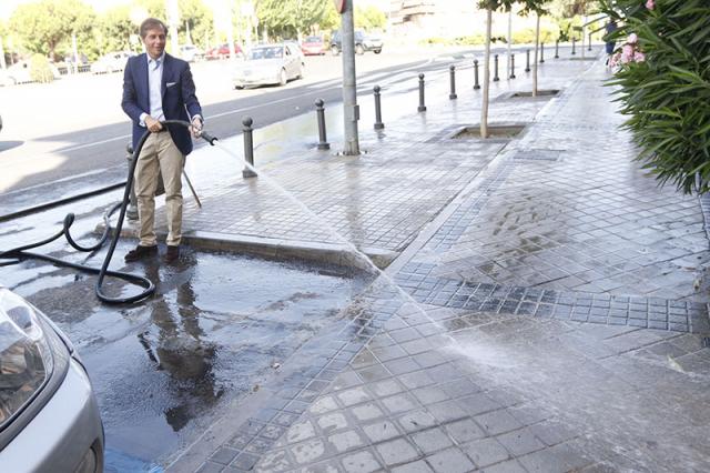 Comienza la operación especial de limpieza en Boadilla