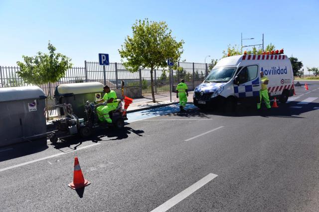 La reorganización de plazas de aparcamiento en Avenida Infante Don Luis permitirá el estacionamiento de un 70% más de vehículos