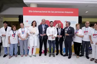 El Hospital Puerta de Hierro celebra el Día Internacional de los Mayores con actividades y talleres
