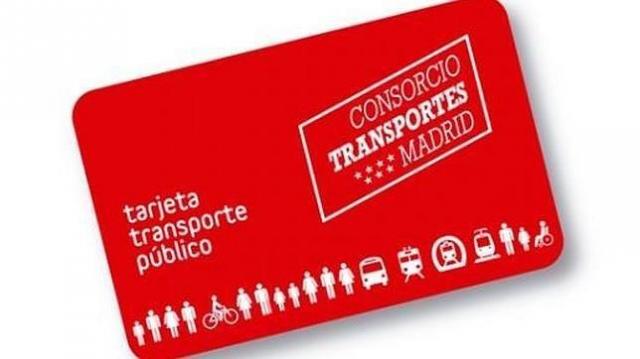 Un total de 824 mayores de Boadilla reciben la ayuda al pago del abono transporte de 2017