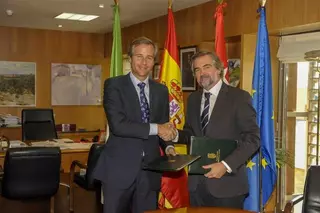 El Ayuntamiento de Boadilla firma un nuevo convenio para fomentar la contratación laboral a través de SILBO