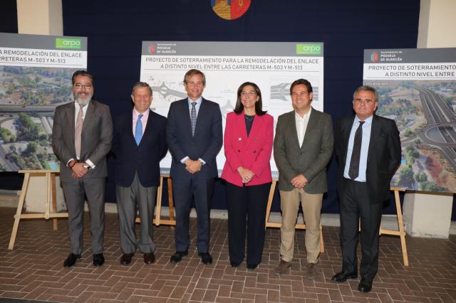 Los alcaldes del noroeste se reúnen en el inicio del soterramiento de la glorieta de la M-503