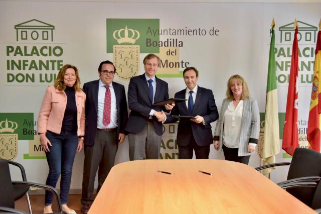 Boadilla firma el Manifiesto de Apoyo a la Familia que promueve la Red de Municipios por la Familia