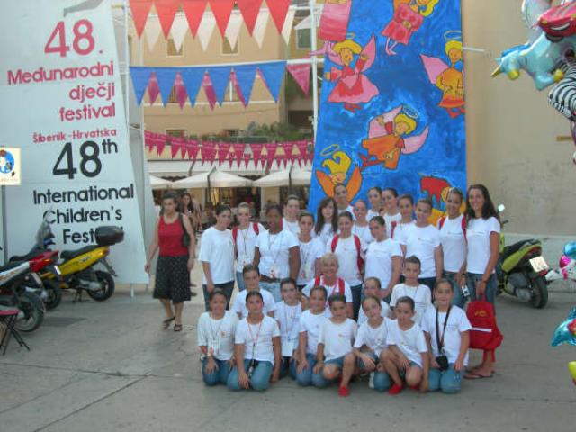 El grupo de danza de Boadilla Ara triunfa en Croacia