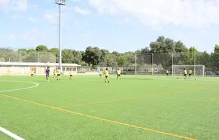 Casi 150 niños participan en las actividades deportivas que ofrecen distintos clubes del municipio