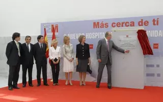 SS.MM. Los Reyes inauguran el hospital Puerta de Hierro que prestará servicio a la zona noroeste