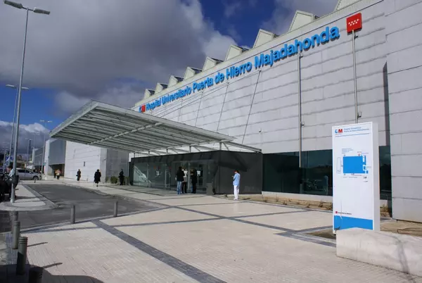El Hospital Puerta de Hierro estrena una escuela virtual pionera para pacientes ostomizados
