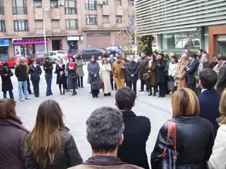 Boadilla guarda 5 minutos de silencio ante la barbarie terrorista