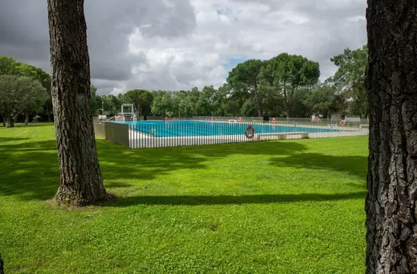 Abre la piscina municipal de verano de Boadilla del Monte