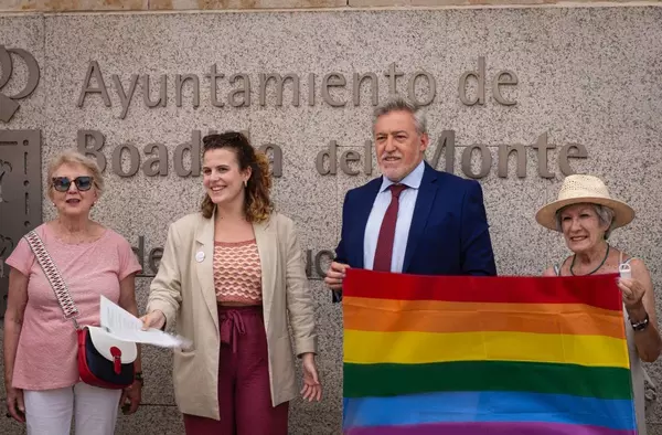 El PSOE de Boadilla critica la falta de apoyo al colectivo LGTBI en el Día del Orgullo 