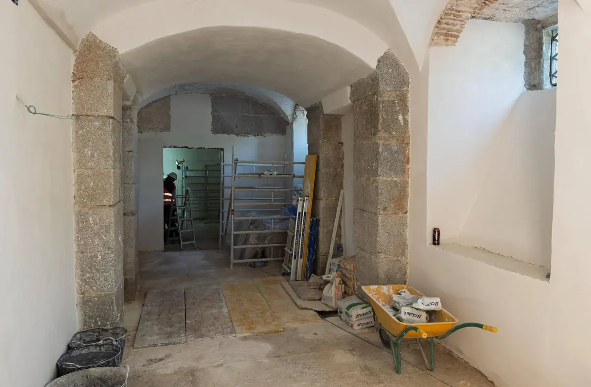 Avanzan las obras de restauración del ala este del Palacio de Boadilla