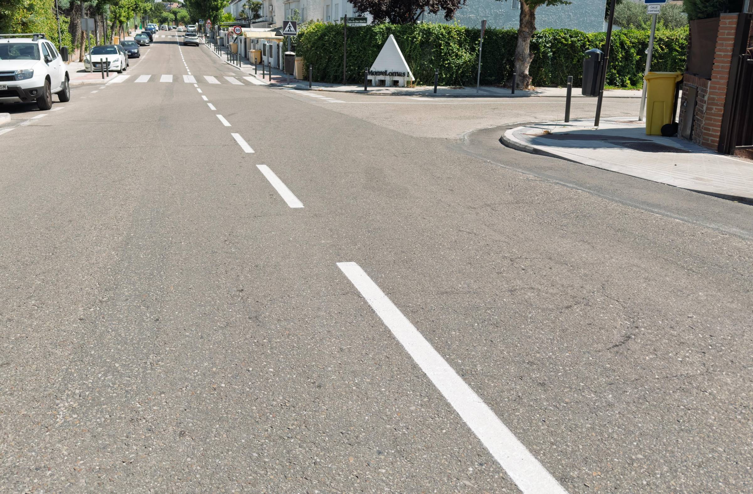 El Ayuntamiento de Boadilla realiza la campaña anual de renovación de pintura vial