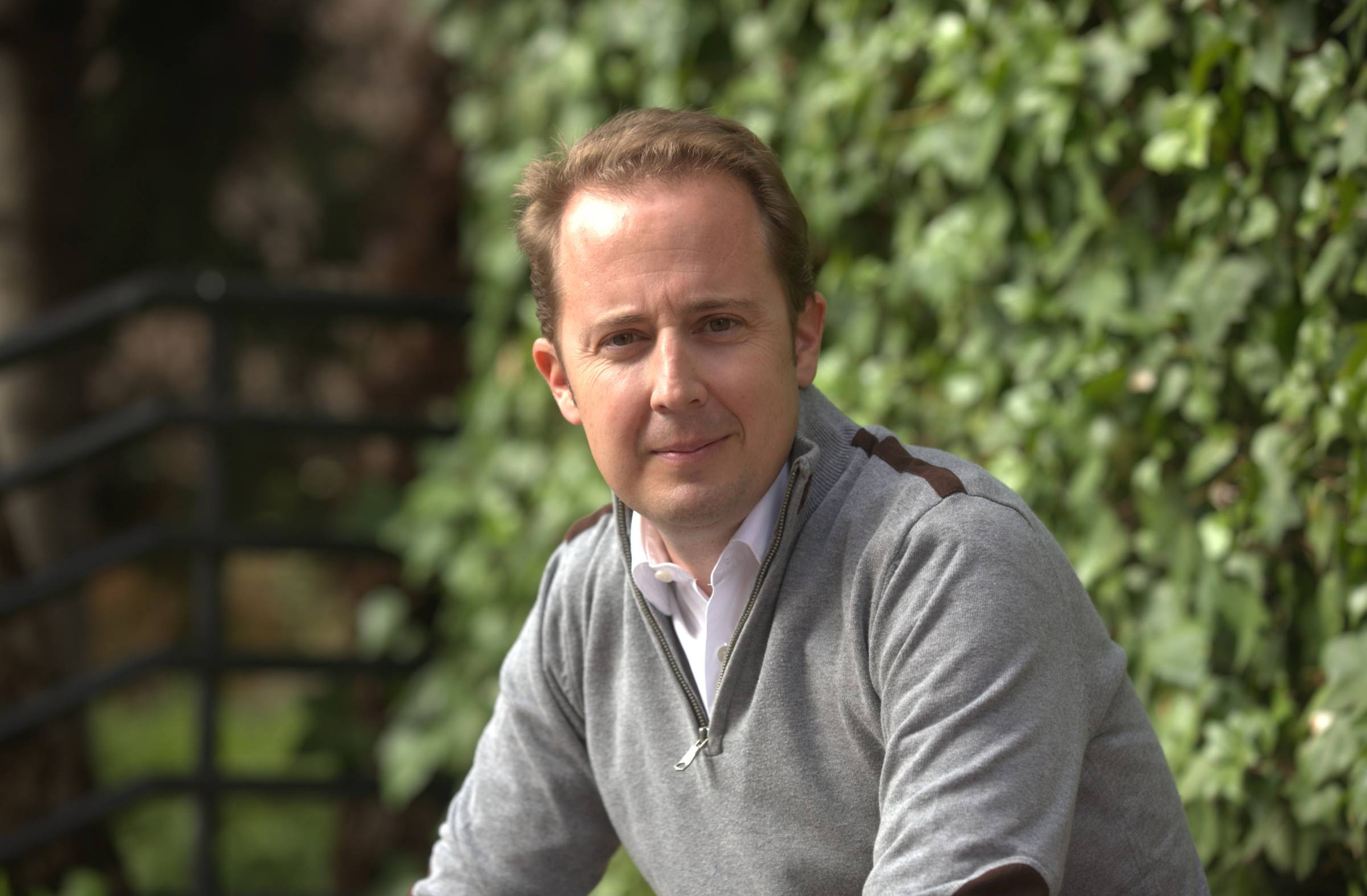 VOX Boadilla pide aumentar la transparencia en los contratos públicos creando una comisión especial de vigilancia