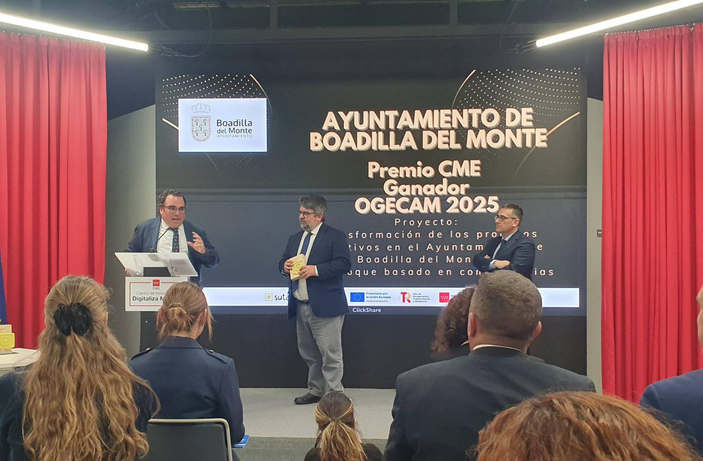 
                                                    El Ayuntamiento de Boadilla galardonado con el Premio Extraordinario del Observatorio de Gestión del Cambio