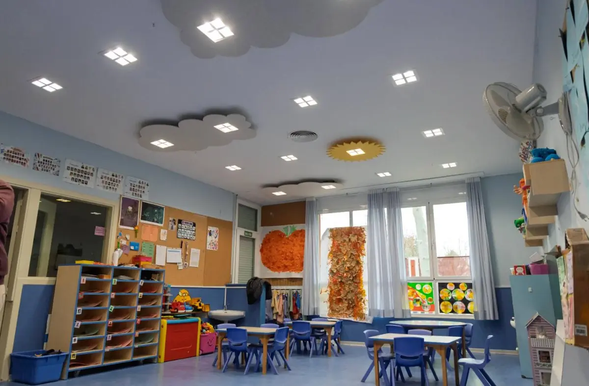     La Escuela Infantil Romanillos de Boadilla estrena iluminación inteligente y mejoras acústicas