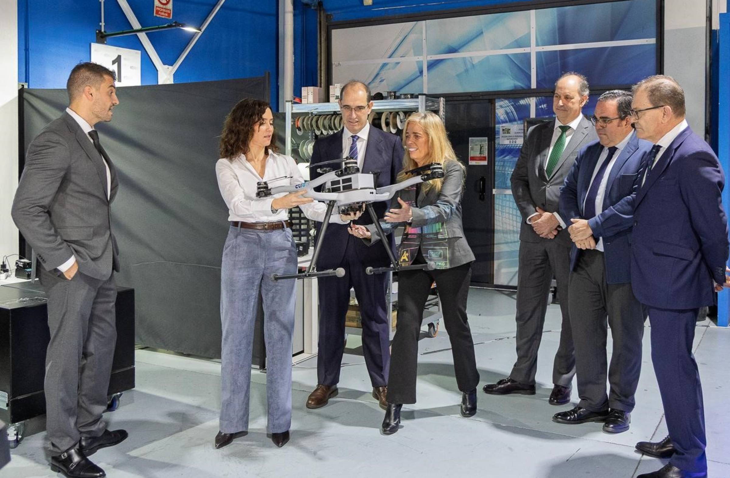 
                                                    Díaz Ayuso presenta en Boadilla la primera Estrategia de Drones de la Comunidad de Madrid