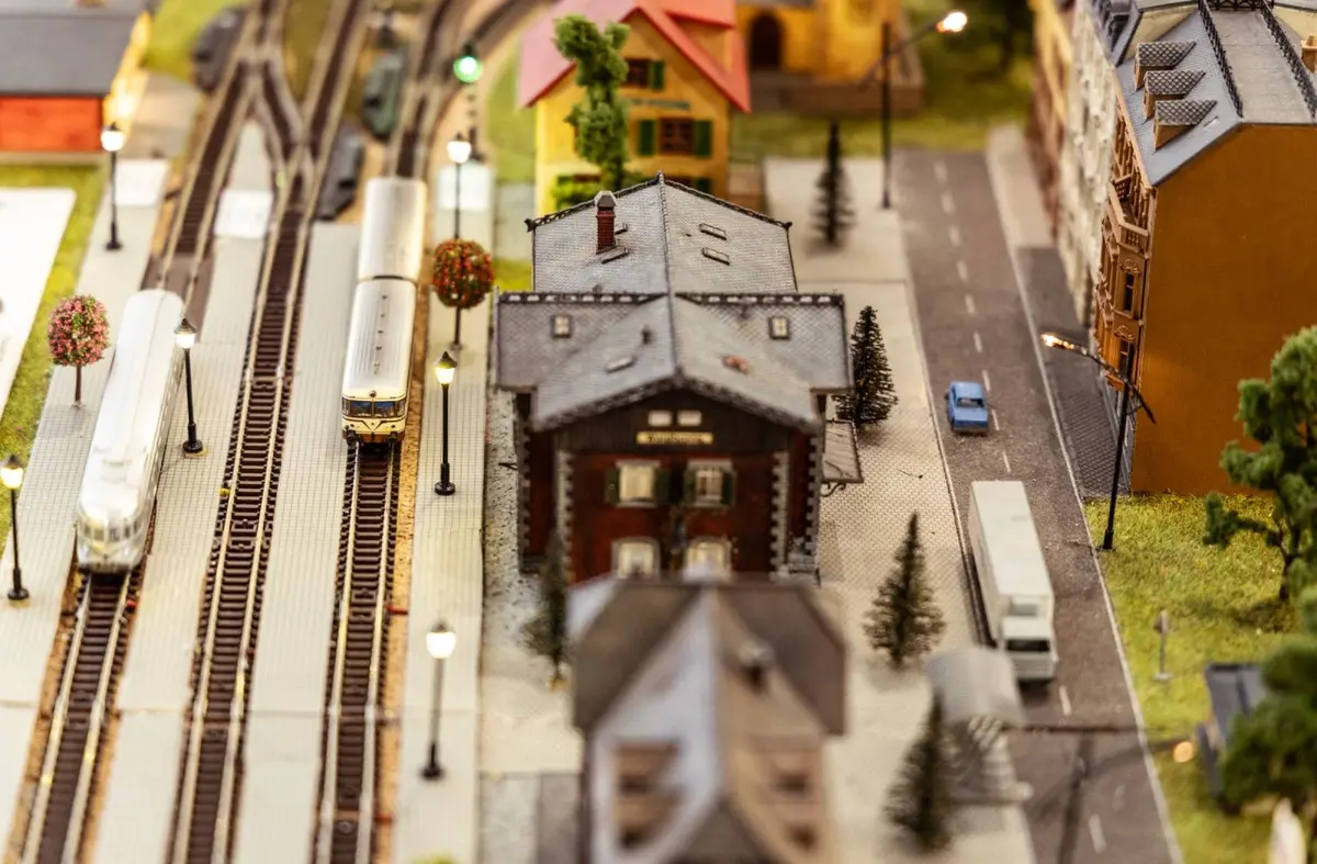 El Palacio de Boadilla acoge una exposición de maquetas de trenes eléctricos históricos