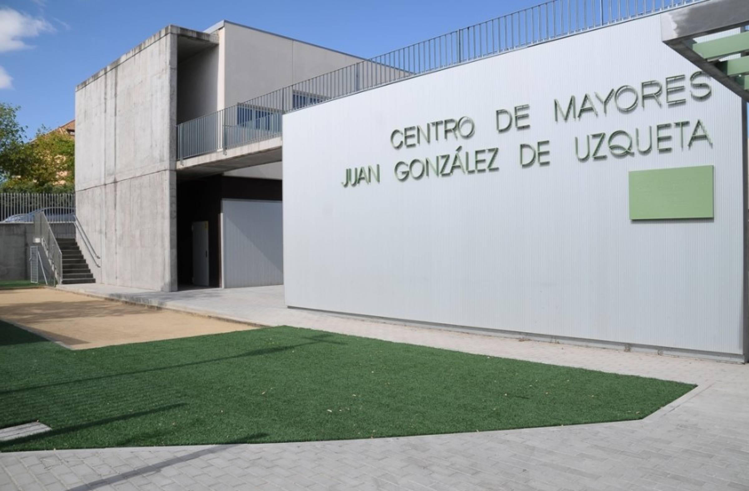 
                                                    Boadilla ofrece dos talleres gratuitos para mayores sobre bienestar personal y el afrontamiento de las pérdidas