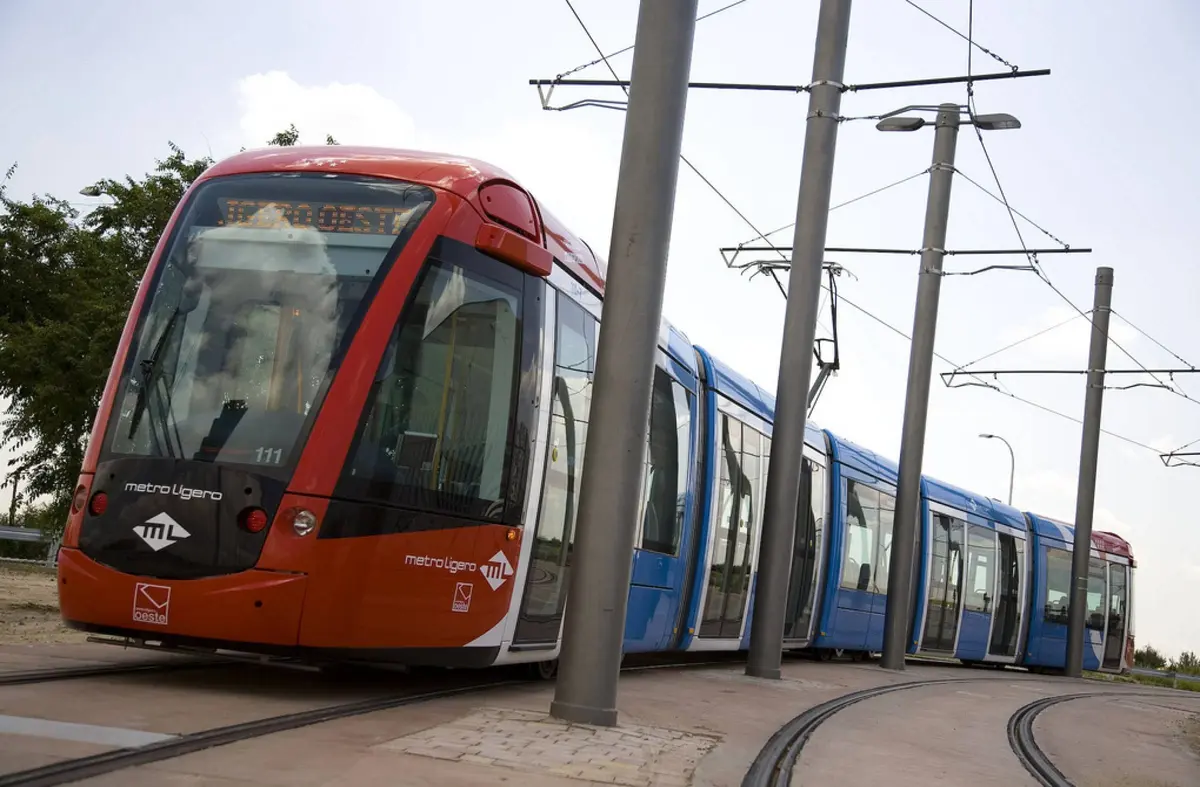     Interrupción parcial del servicio en la línea ML3 de Metro Ligero Oeste por las Fiestas San Babilés