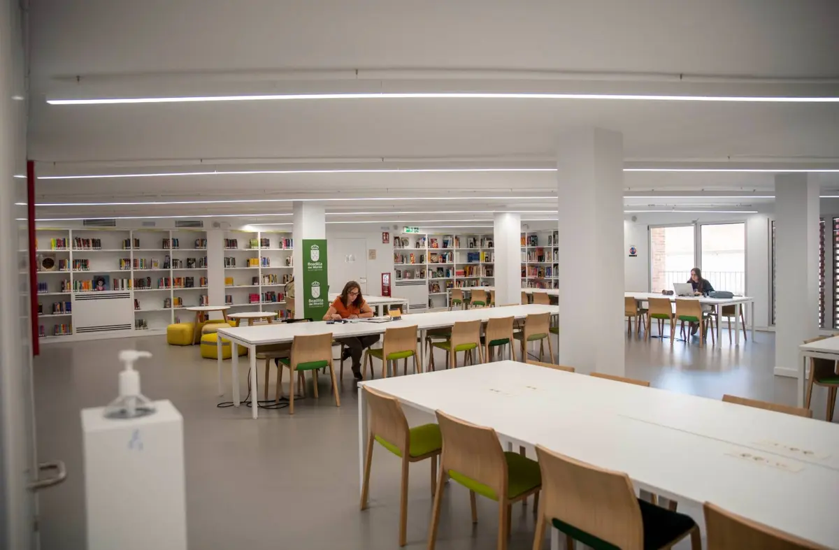     Las bibliotecas y salas de estudio municipales de Boadilla estrenan horario especial de verano