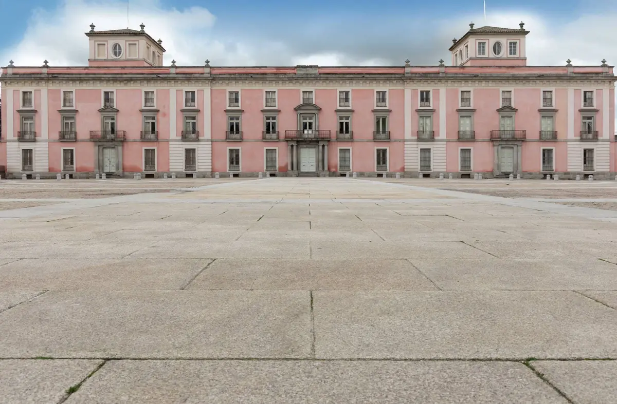     El Palacio de Boadilla habilita salas para acoger exposiciones temporales y permanentes
