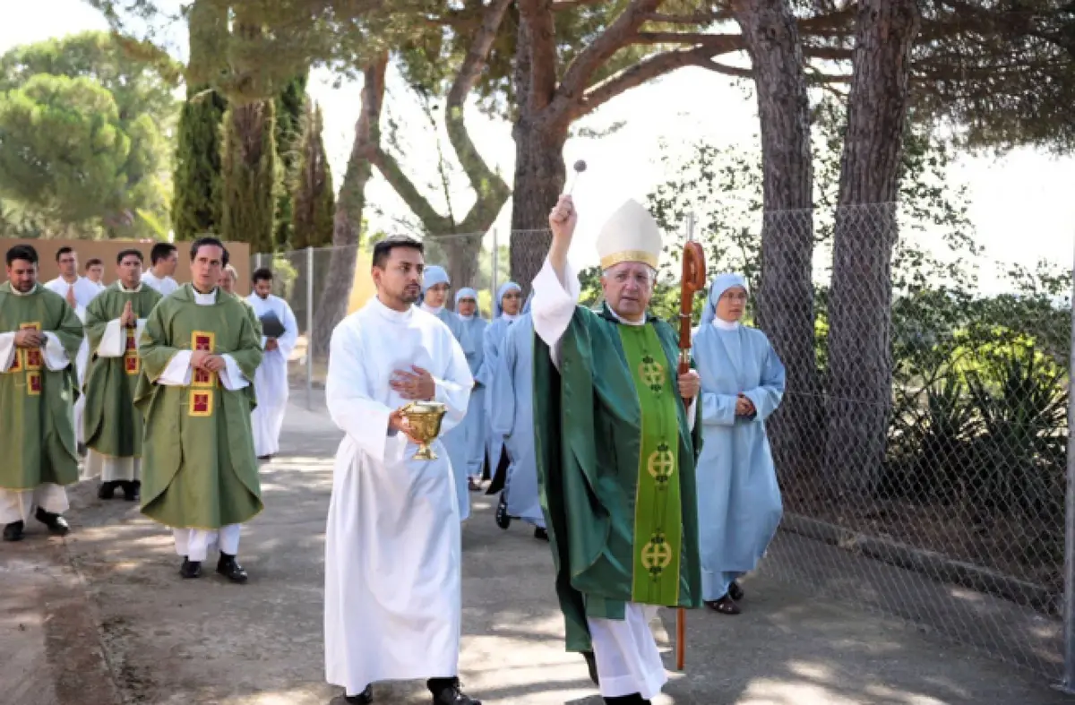 El convento cisterciense de Boadilla se renueva: sala de oración abierta 24h, congregación de clausura y retiros espirituales