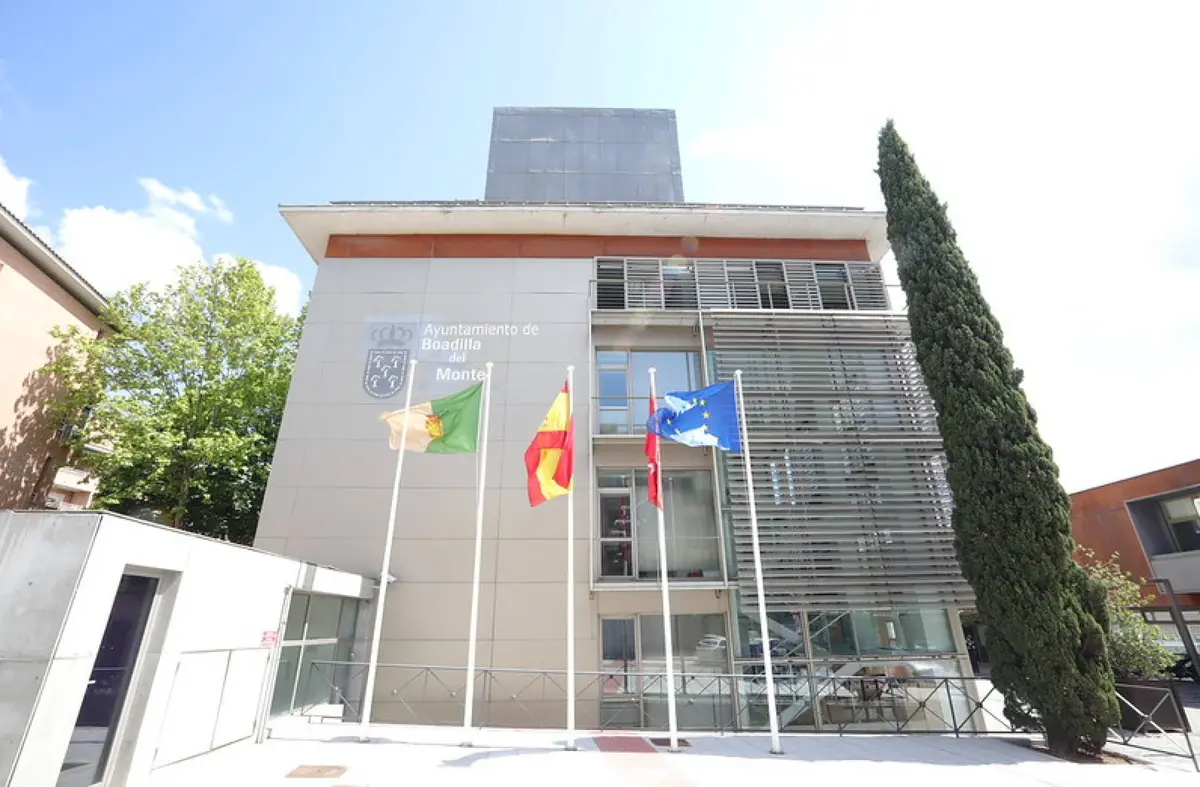 Boadilla ha destinado casi 180.000 euros en el último año y medio a ayudas sociales