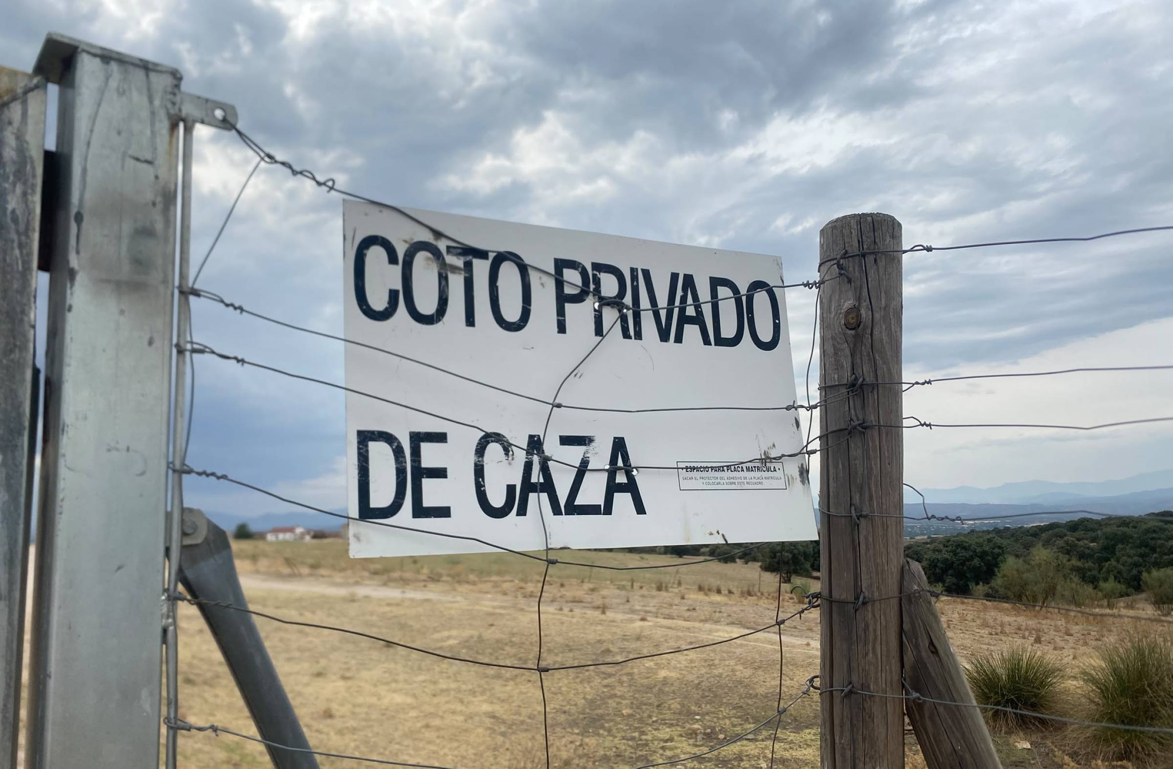 
                                                    Ecologistas en Acción alerta de disparos en Boadilla y exige paralizar la caza tras los incendios 