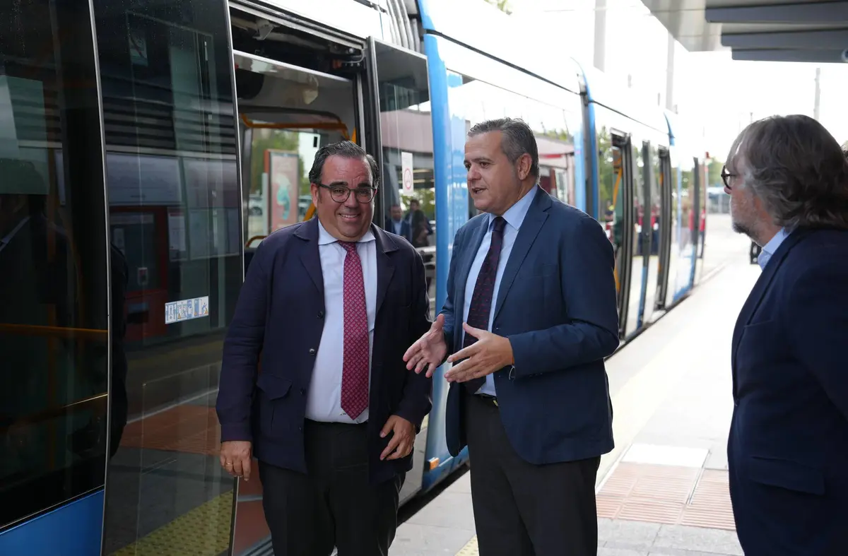     La Comunidad de Madrid presenta el proyecto de Metro Ligero en Boadilla: dos nuevas estaciones en Valenoso