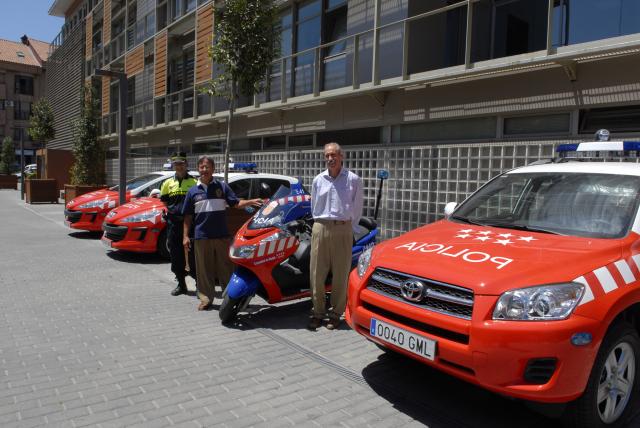 El Ayuntamiento recibe cuatro nuevos vehículos BESCAM de la Comunidad de Madrid