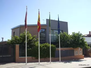 El Equipo de Gobierno garantizará la calidad de la enseñanza de la Escuela Infantil Tákara