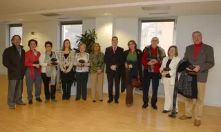 El Ayuntamiento rinde homenaje a los maestros que se jubilan este año