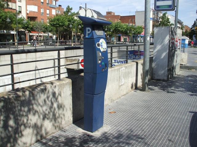 En Boadilla, la zona azul se podrá pagar con el móvil