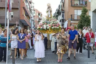 La Hermandad de la Virgen del Carmen rindió homenaje a su patrona