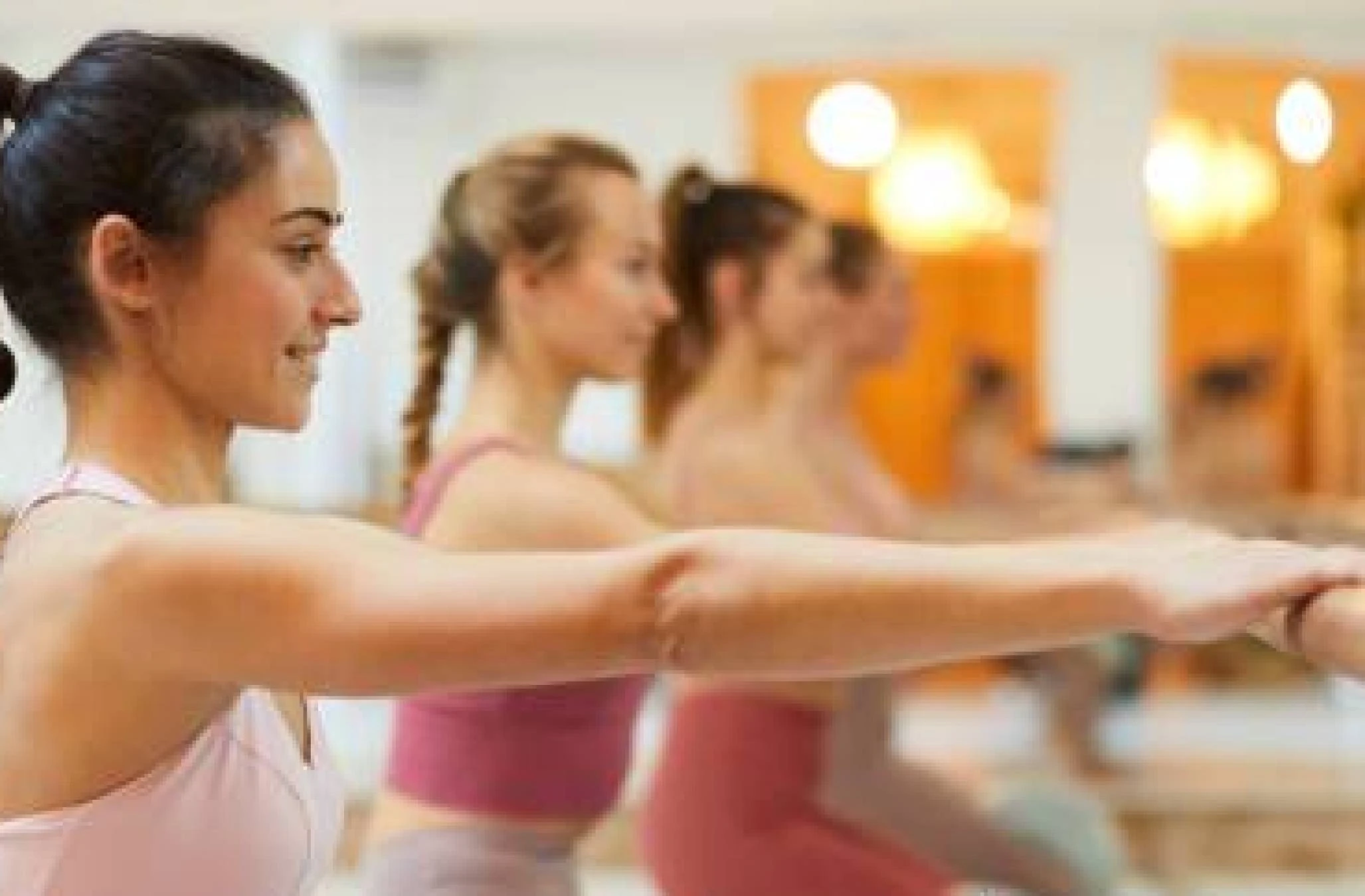 Escritorio con almacenaje