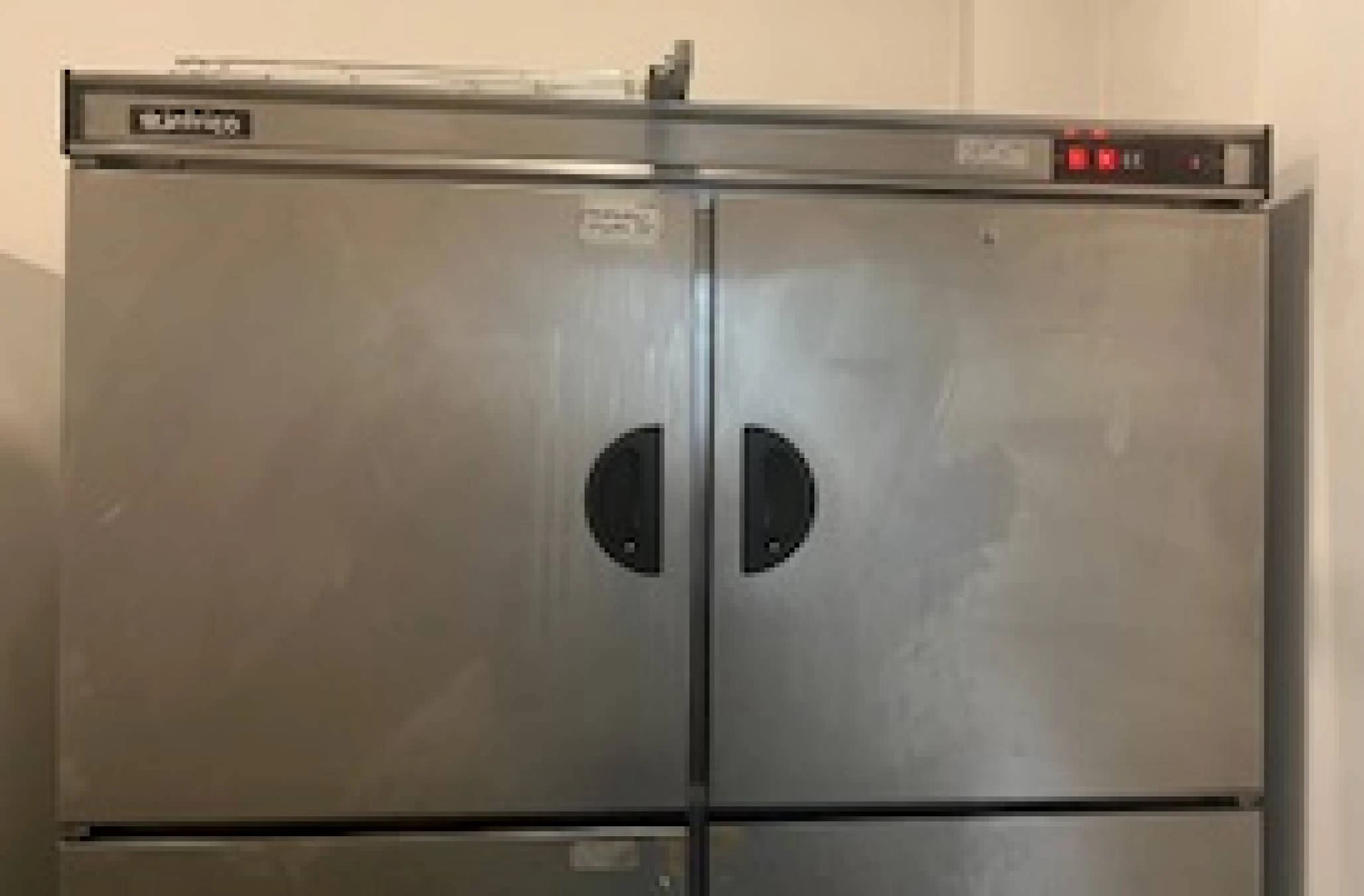 Venta equipos refrigeración industrial LIEBHERR e INFRICO