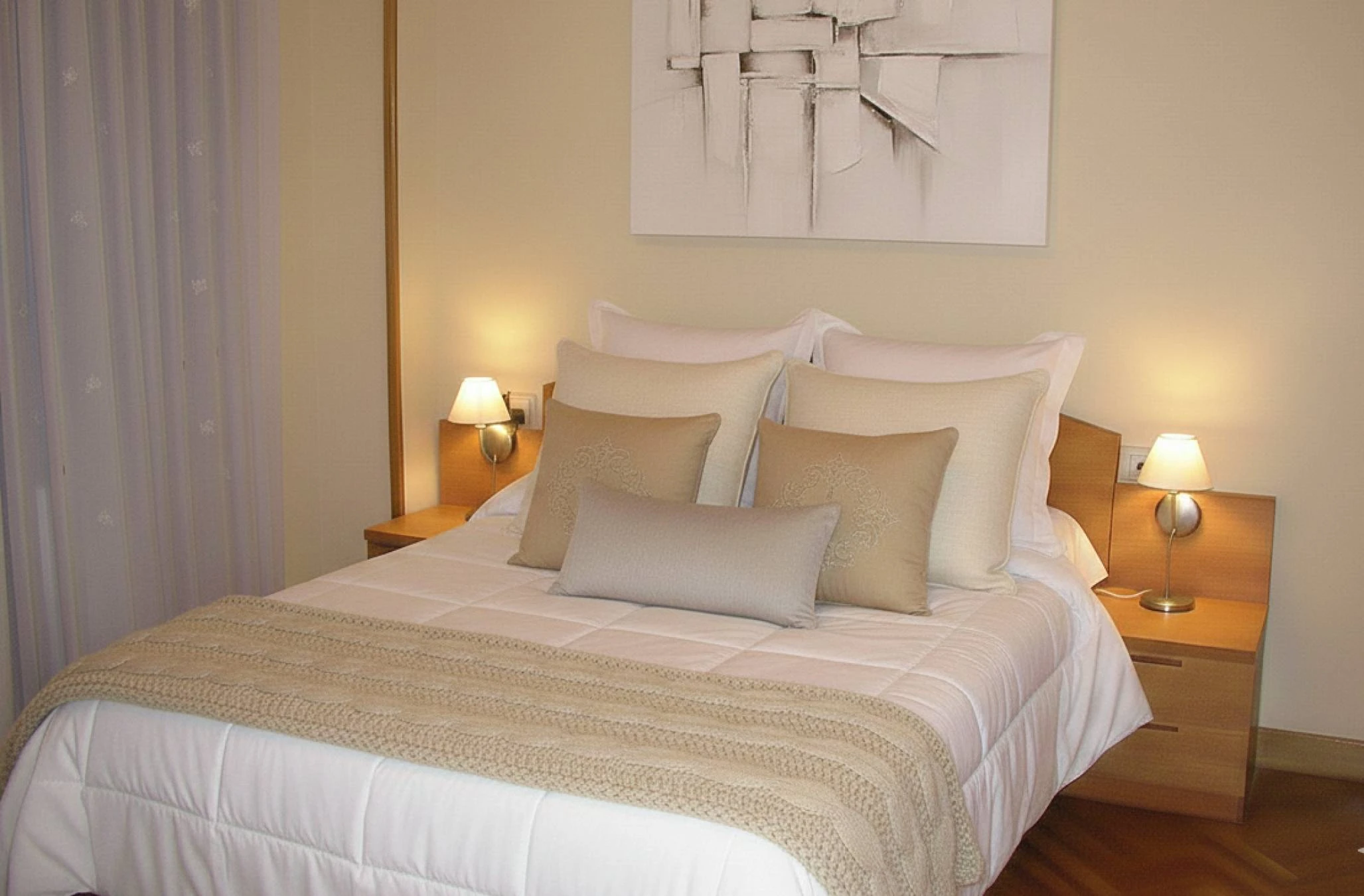 Escritorio con almacenaje