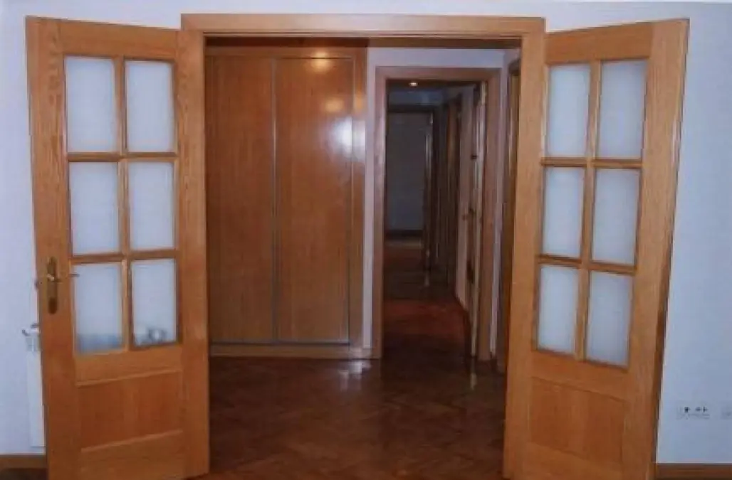 Piso de 130 m2 en alquiler en Majadahonda, Valle de la Oliva - 2.000 €/mes