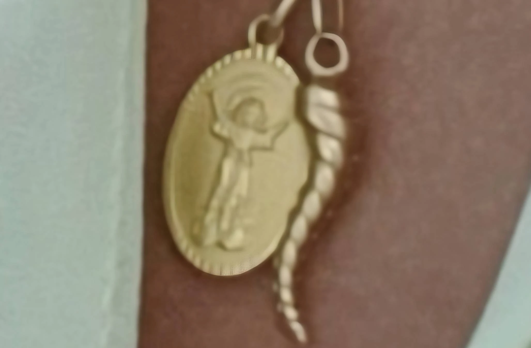 Medallita del Niño Jesús Perdida